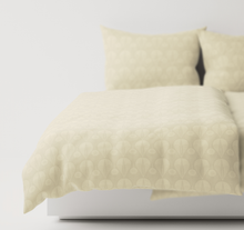 Load image into Gallery viewer, Aurora Bedskirt Leitner Leinen