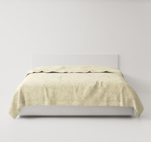 Load image into Gallery viewer, Lidia Coverlet Leitner Leinen