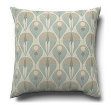 Load image into Gallery viewer, Aurora Bedskirt Leitner Leinen