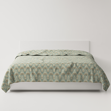 Load image into Gallery viewer, Aurora Coverlet Leitner Leinen