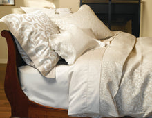 Load image into Gallery viewer, Petite Jasmine by The Purists Decorative Pillows