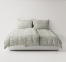 Load image into Gallery viewer, Cadiz Bedskirt Leitner Leinen