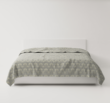 Load image into Gallery viewer, Aurora Blanket Leitner Leinen