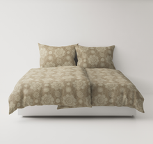 Load image into Gallery viewer, Cadiz Bedskirt Leitner Leinen