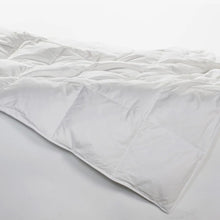Load image into Gallery viewer, Flora Summer Weight Hypodown Down Comforter