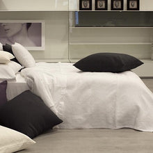 Load image into Gallery viewer, Olivia Coverlet by Signoria Firenze - Maisonette Shop