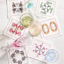 Load image into Gallery viewer, Menagerie Cocktail Napkins Set