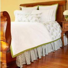 Load image into Gallery viewer, Elisabetta Flat Sheet by Stamattina