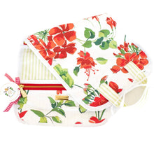 Load image into Gallery viewer, Cottage Grove Hattie Long Fold Up