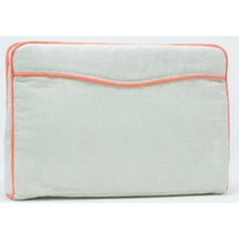 Load image into Gallery viewer, The Overnighter Travel Bag - Maisonette Shop