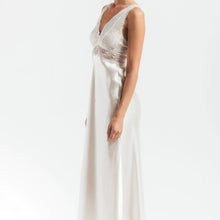 Load image into Gallery viewer, Morgan Iconic Bust Support Long Silk Gown