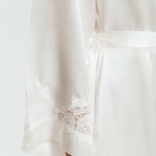 Load image into Gallery viewer, Morgan Long Silk Robe