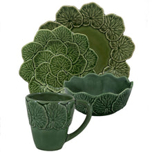 Load image into Gallery viewer, Geranium Dinnerware