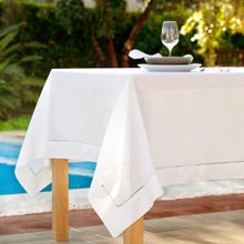 Load image into Gallery viewer, Gigliuccio Table Linens - Maisonette Shop