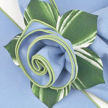 Load image into Gallery viewer, Color Trimmed Napkin Light Blue with Honeydew