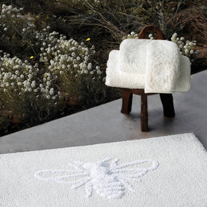 Apiary Towels by Graccioza