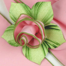 Load image into Gallery viewer, Color Trimmed Napkin Pale Pink with Honeydew