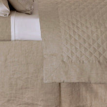 Load image into Gallery viewer, Hudson Quilt by Bovi Linens