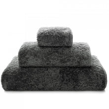 Load image into Gallery viewer, Egoist Towels by Graccioza - Maisonette Shop