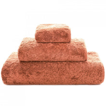 Load image into Gallery viewer, Egoist Towels by Graccioza - Maisonette Shop