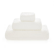 Load image into Gallery viewer, Villari Towels by Graccioza