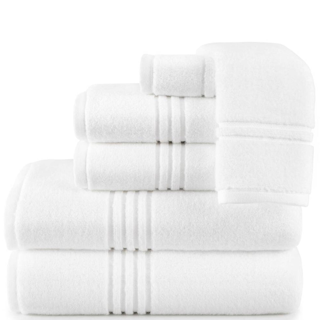 Luxurious Liz Claiborne Signature Plush Bath Towels