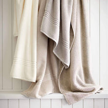 Load image into Gallery viewer, Chelsea Bath Towels by Peacock Alley