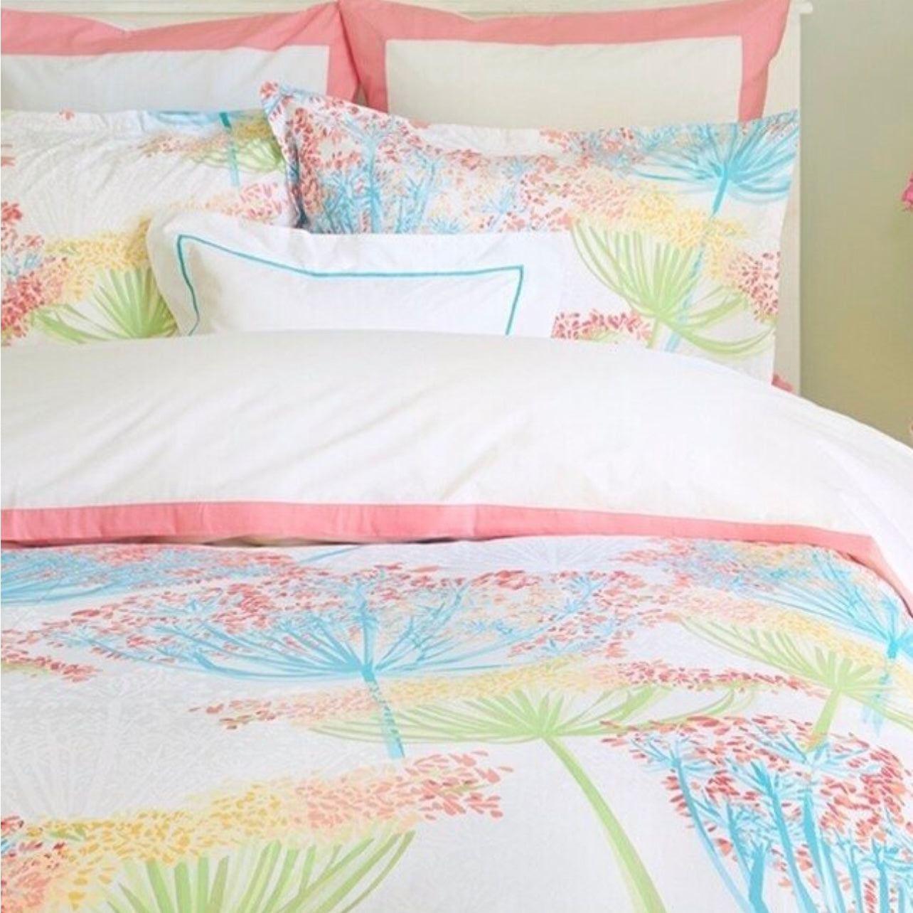 Tropical Floral Fitted Sheet by Stamattina