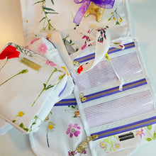 Load image into Gallery viewer, Eloise&#39;s Garden Jules Jewelry Roll