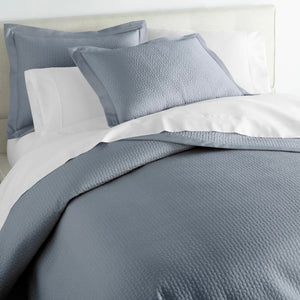 Hamilton Quilted Coverlet by Peacock Alley